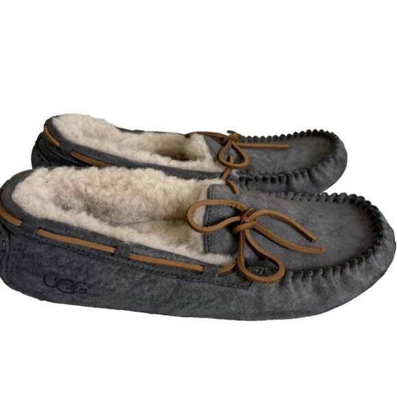 UGG Women 11 Dakota Slippers Gray Suede Moccasin Shearling Shoes Slip On - Picture 1 of 7